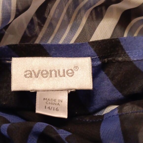 Avenue TWO Top Bundle Size 14-16.  Poncho. Layered. Career. - Picture 7 of 14